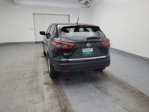 Used 2021 Nissan Rogue Sport S image 6