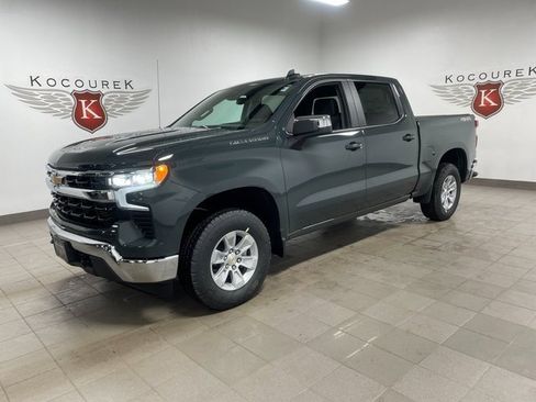 New 2025 Chevrolet Silverado 1500 LT image 3