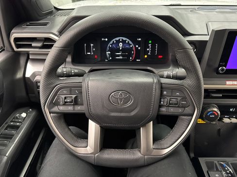 New 2025 Toyota Tacoma SR5 image 17