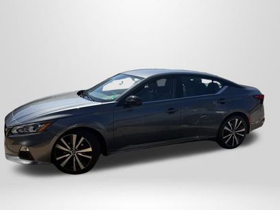 Used 2022 Nissan Altima 2.5 SR
