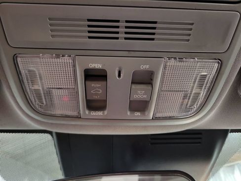 Used 2019 Honda CR-V EX image 21
