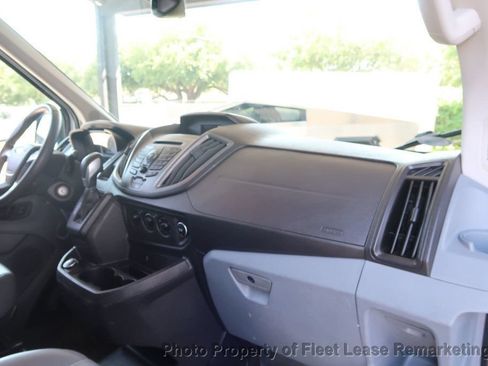 Used 2018 Ford Transit 350 156 DRW RWD image 19