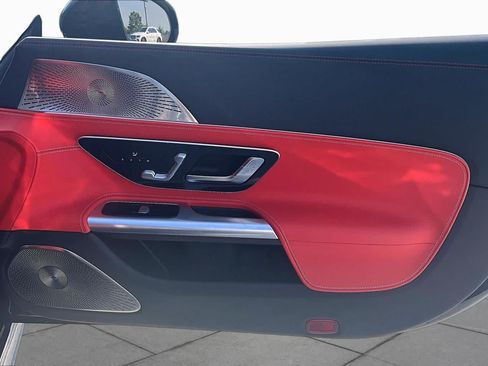 Used 2025 Mercedes-Benz AMG GT 43 image 23
