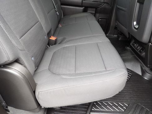 Used 2021 Chevrolet Silverado 1500 LT image 38