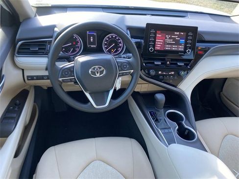 Used 2023 Toyota Camry LE image 15