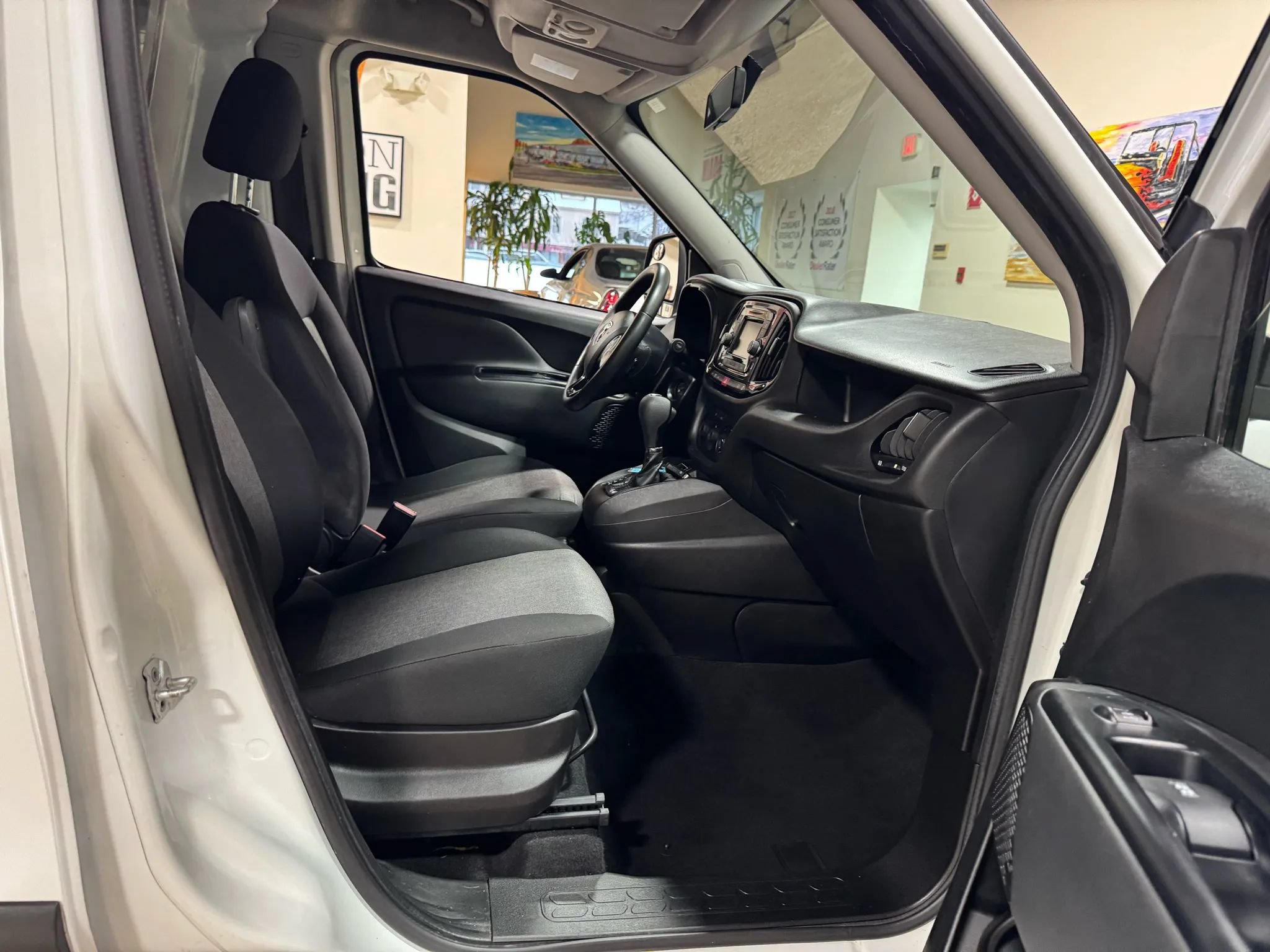 Used 2019 RAM ProMaster City Tradesman SLT FWD image 26