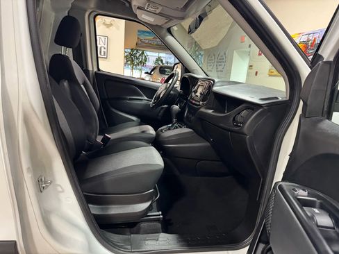Used 2019 RAM ProMaster City Tradesman SLT image 26