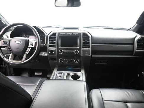 Certified 2020 Ford Expedition Max XLT image 14