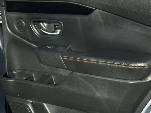 Used 2025 Honda Pilot TrailSport image 40