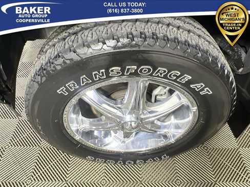 Used 2018 Ford F150 Platinum w/ Equipment Group 701A Luxury image 34