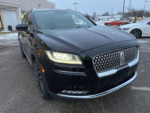 Used 2022 Lincoln Nautilus Black Label w/ Cargo Utility Package image 12