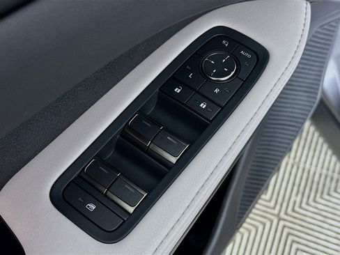 Certified 2025 Lexus RX 350 Premium w/ Convenience Package image 17