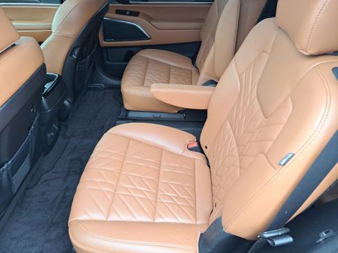 Used 2024 Kia Telluride SX X-Pro image 11