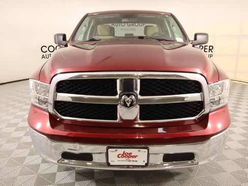 Used 2021 RAM 1500 Classic SLT image 8