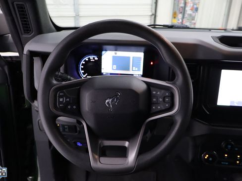 Used 2023 Ford Bronco 4-Door w/ Sasquatch Package image 17