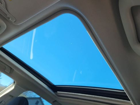 Used 2023 Subaru Forester Premium image 13