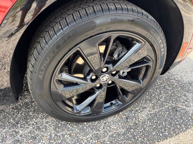 Used 2023 Buick Envision Preferred FWD image 16