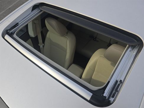 Used 2016 Lexus ES 350 image 3