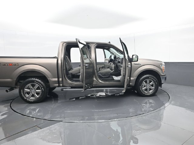 Used 2020 Ford F150 XLT w/ Equipment Group 302A Luxury AWD/4WD image 29
