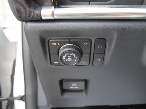 New 2026 Ford Expedition Tremor AWD/4WD image 25