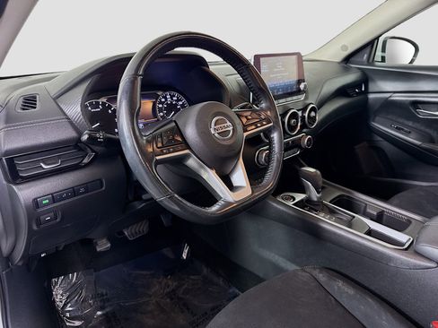 Used 2022 Nissan Sentra SV image 23