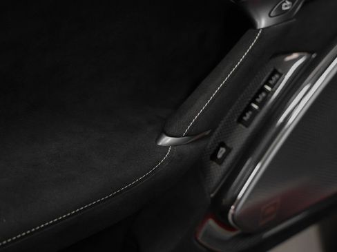 Certified 2024 Ferrari Roma Base image 74