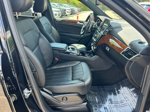 Used 2019 Mercedes-Benz GLS 450 4MATIC image 24