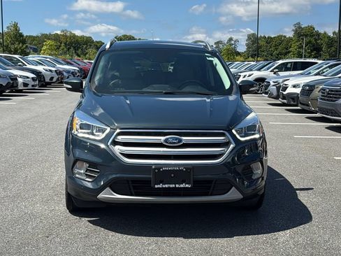 Used 2019 Ford Escape Titanium FWD image 2