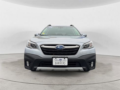 Used 2022 Subaru Outback Limited image 24