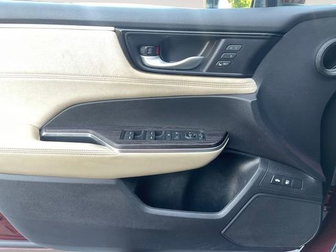 Used 2018 Honda Clarity Touring image 26