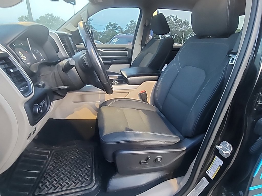 Used 2019 RAM 1500 Big Horn AWD/4WD image 6