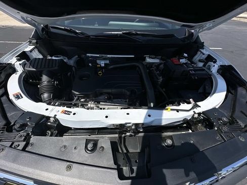 Used 2026 Chevrolet Equinox LT FWD image 27
