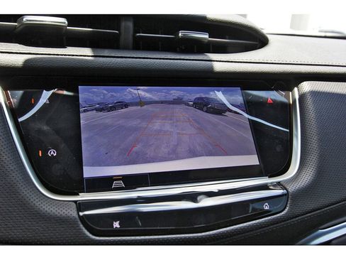 New 2025 Cadillac XT5 Luxury image 16