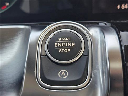 Used 2020 Mercedes-Benz GLB 250 image 17