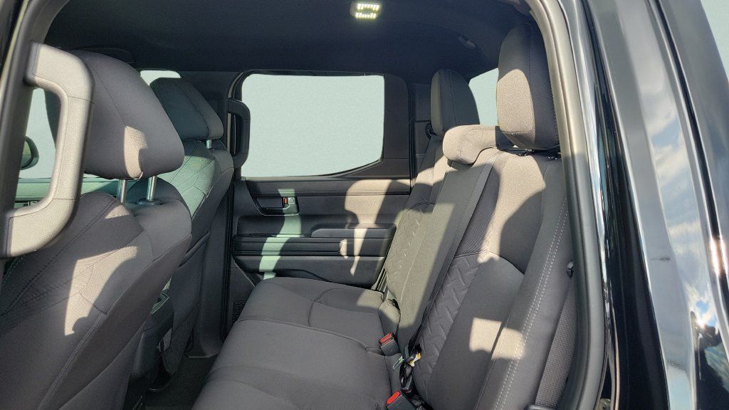 Used 2025 Toyota Tacoma SR w/ SR Upgrade Package RWD image 10