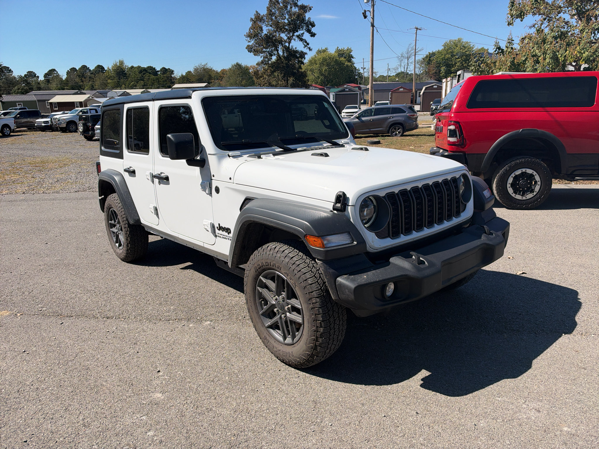 Used 2026 Jeep Wrangler Unlimited Sport AWD/4WD image 2