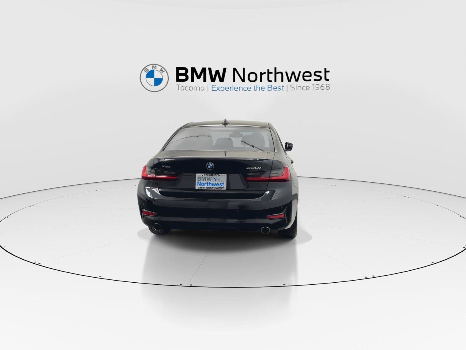 Used 2019 BMW 330i xDrive Sedan w/ Premium Package AWD/4WD image 2