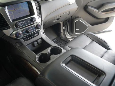 Used 2015 Chevrolet Tahoe LT RWD image 22