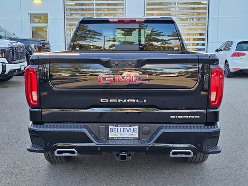 Used 2026 GMC Sierra 1500 Denali AWD/4WD image 6