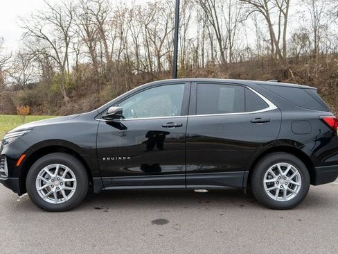 Used 2023 Chevrolet Equinox LT image 9