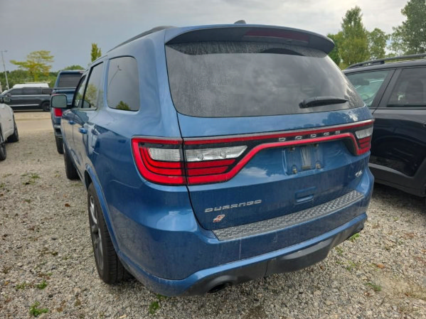 Used 2023 Dodge Durango R/T w/ Tow 'N Go Package AWD/4WD image 2