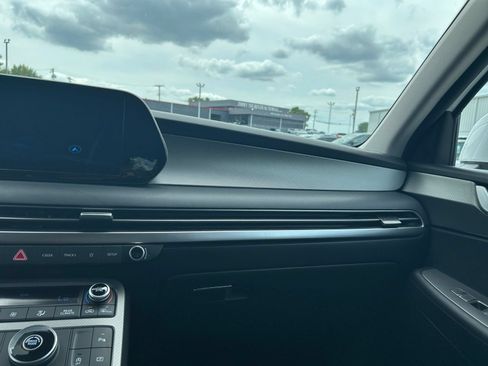 Used 2024 Hyundai Palisade SEL FWD image 29
