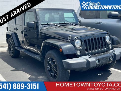 Used 2018 Jeep Wrangler Unlimited Sahara AWD/4WD image 1