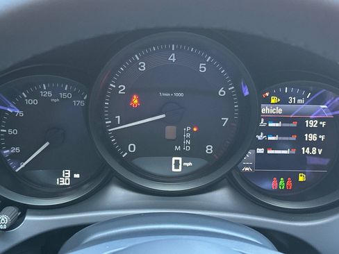 New 2026 Porsche Macan AWD/4WD image 31