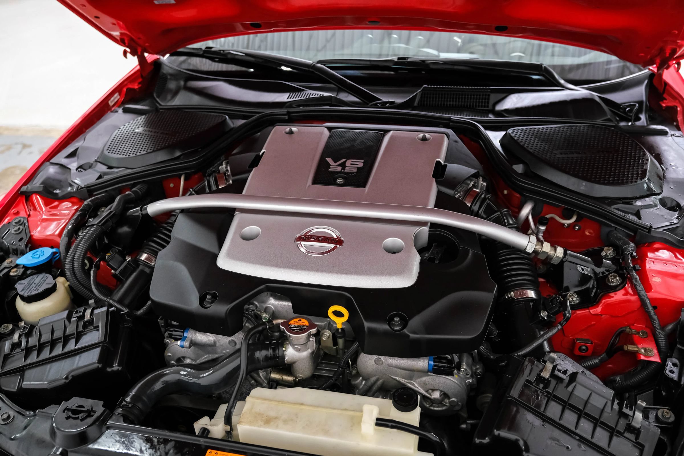 Used 2008 Nissan 350Z Grand Touring RWD image 39