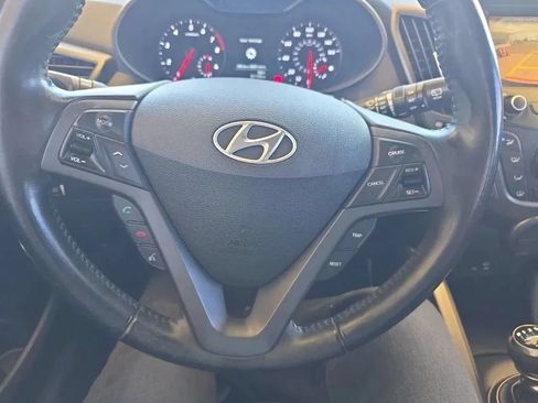 Used 2017 Hyundai Veloster Turbo R-Spec FWD image 29