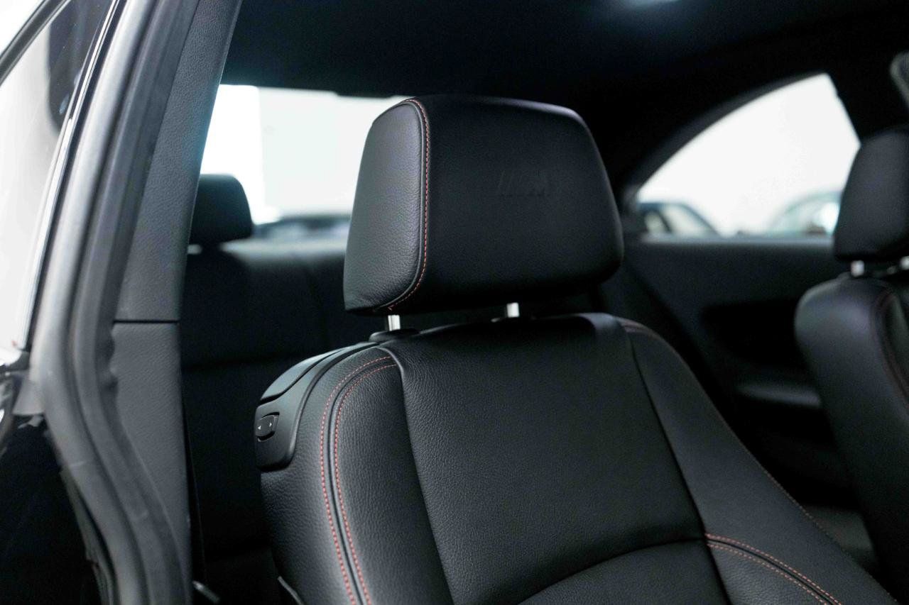 Used 2011 BMW 1 Series M RWD image 62