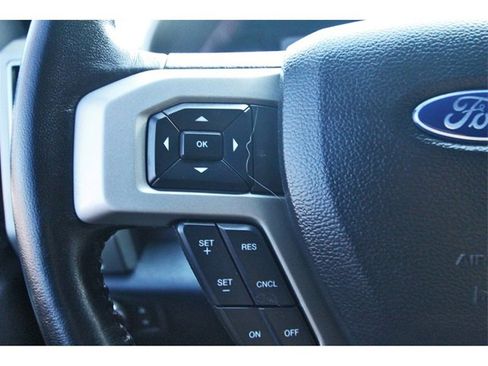 Used 2022 Ford F250 Lariat w/ Tremor Off-Road Package image 18