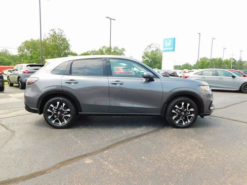 Used 2026 Honda HR-V EX-L image 2