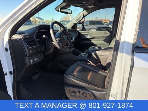 Used 2023 GMC Yukon XL AT4 w/ AT4 Premium Plus Package image 25